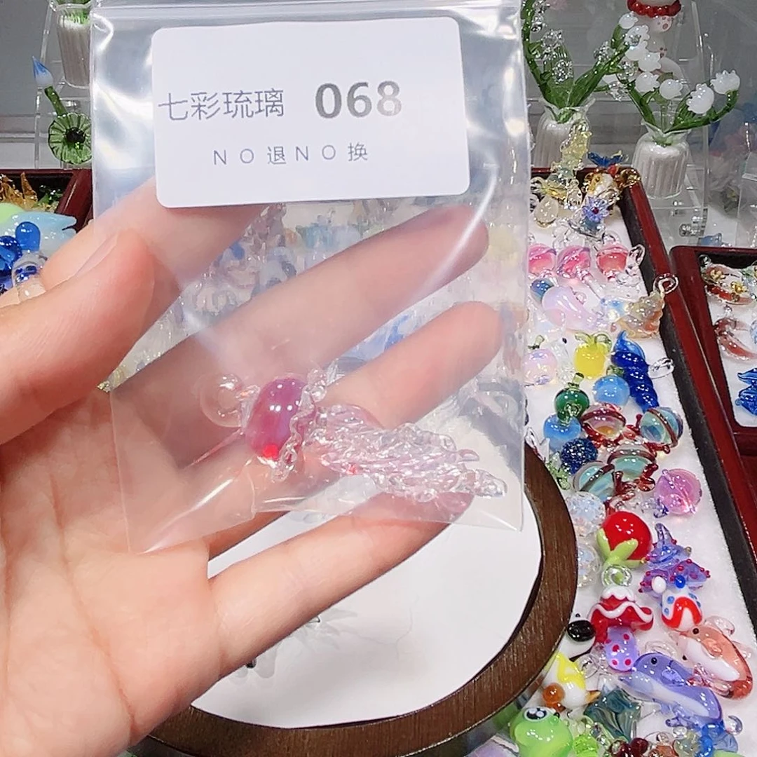 琉璃吊坠(不含链)68粉色水母
