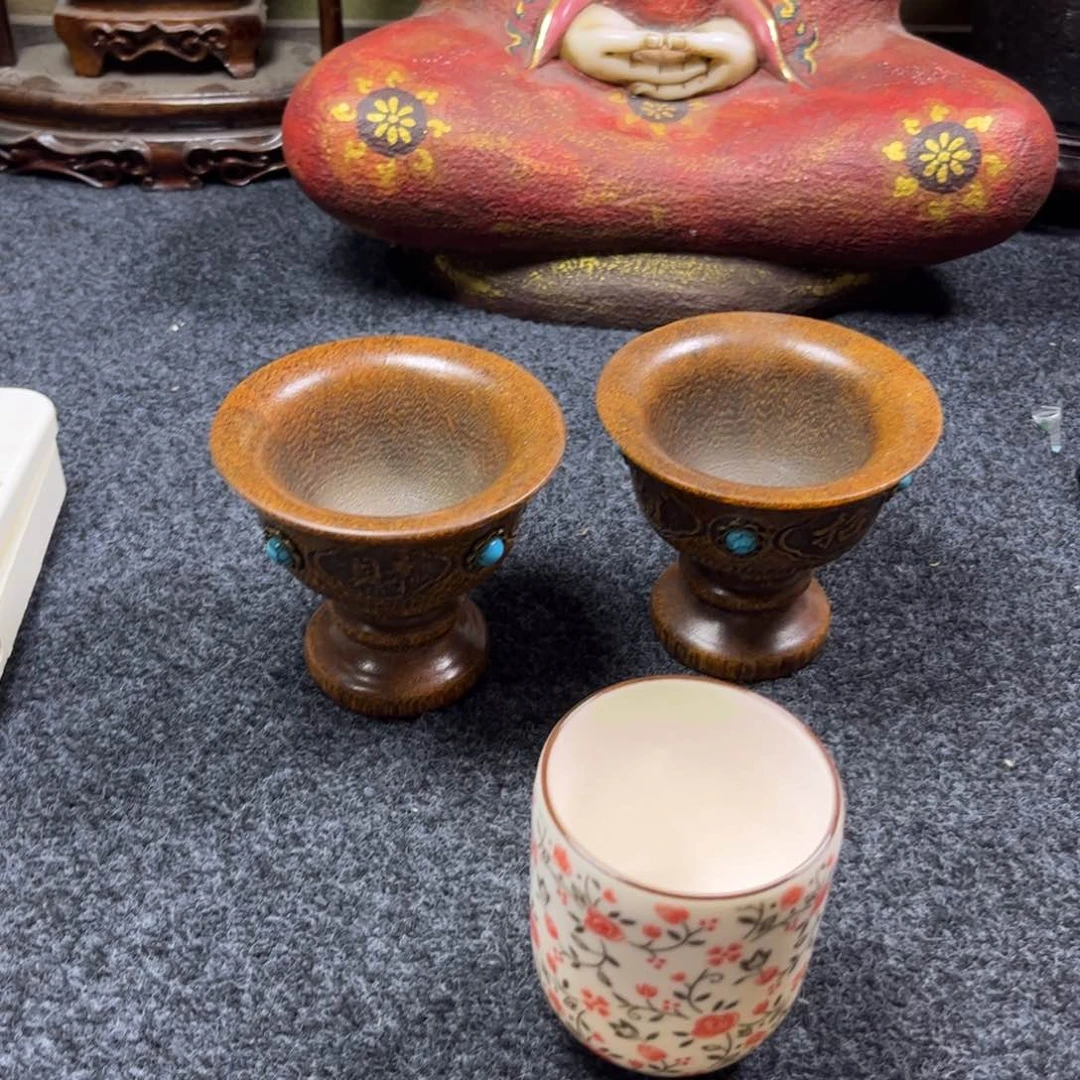 用***笑瓷片精品手工瓷瓶