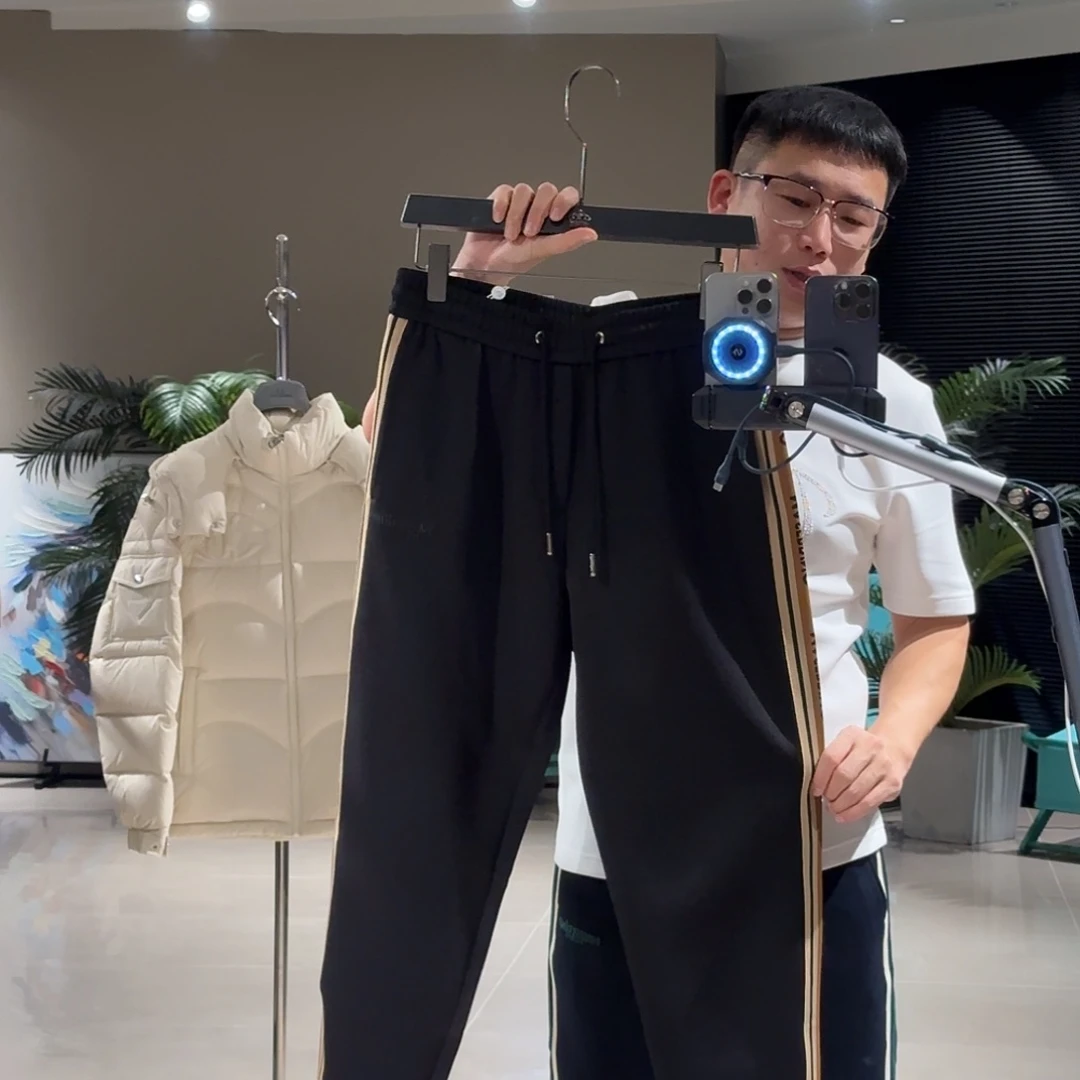 飛***翔96121  50嗯嗯嗯嗯嗯嗯