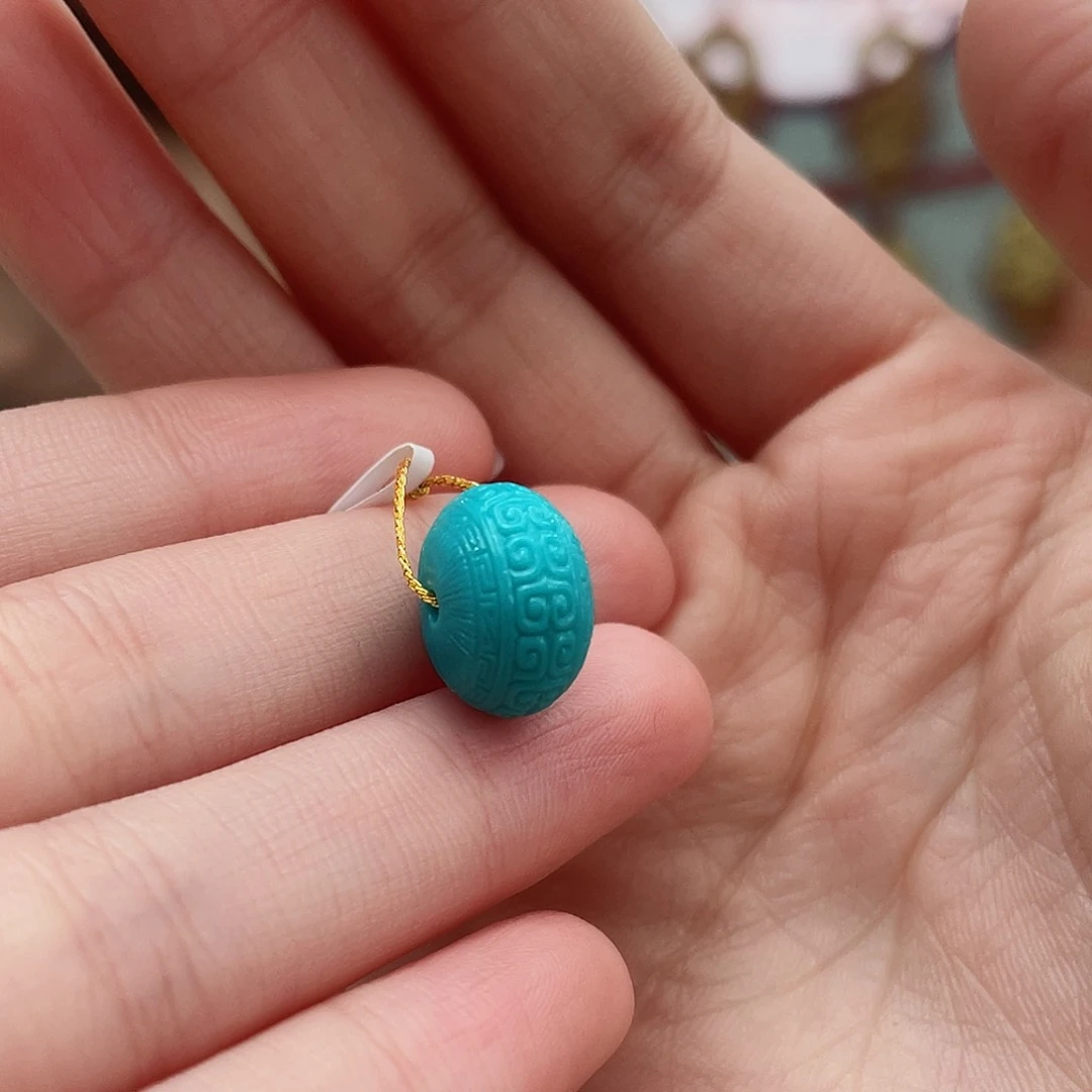 绿松石颈饰未镶嵌