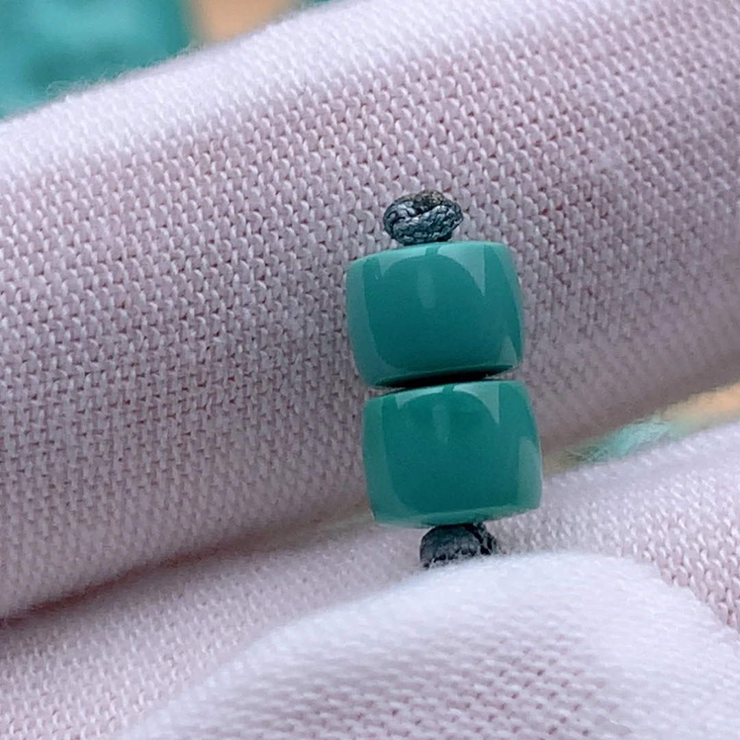 绿松石未镶嵌珠宝奇石6