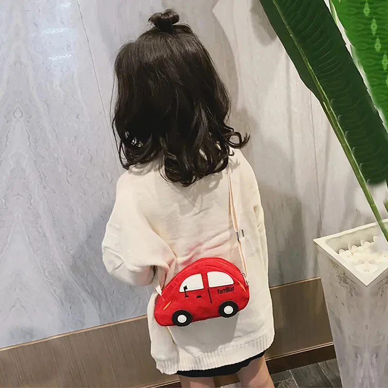 小汽车儿童挎包男孩零钱包网红婴幼儿背包女童包包可爱卡通单肩包