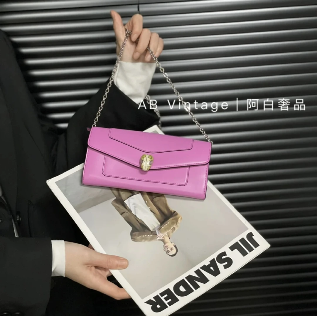 95新 BVLGARI/宝格丽 阿白奢品/宝格丽 手拿包