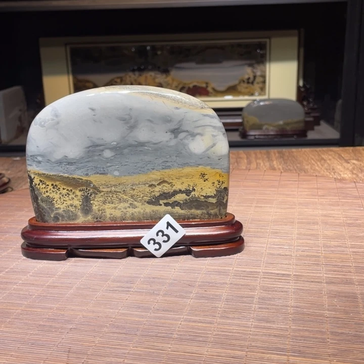 香榧木三****馆广西柳州国画石