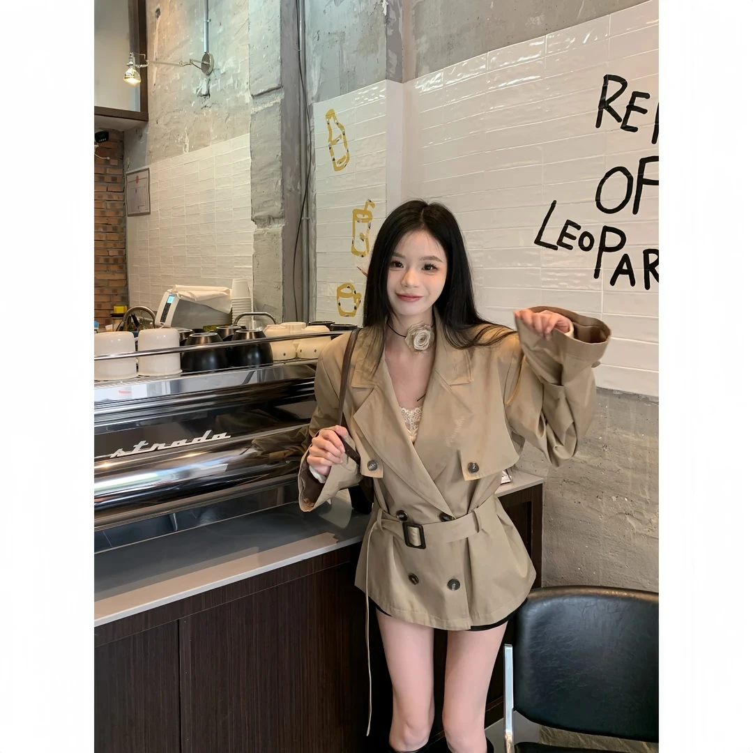 巴宝 · 栗子秋意浓 拽姐穿搭廓形显瘦小个子双排扣中长款风衣外套