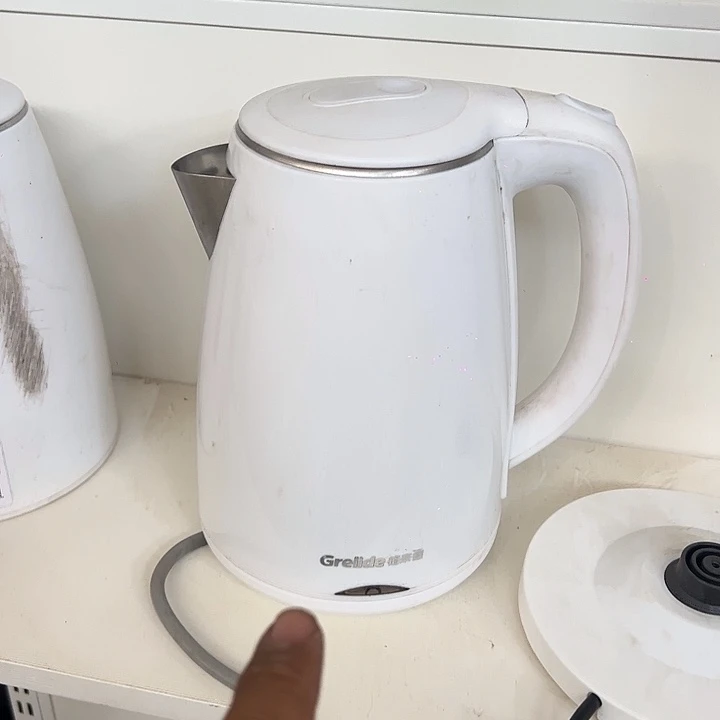 8新电水壶好好好好好好二手