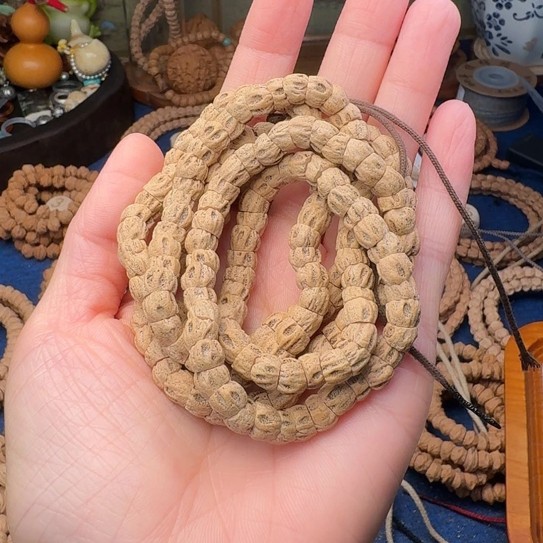 郡***昜柏香籽/百香籽手串