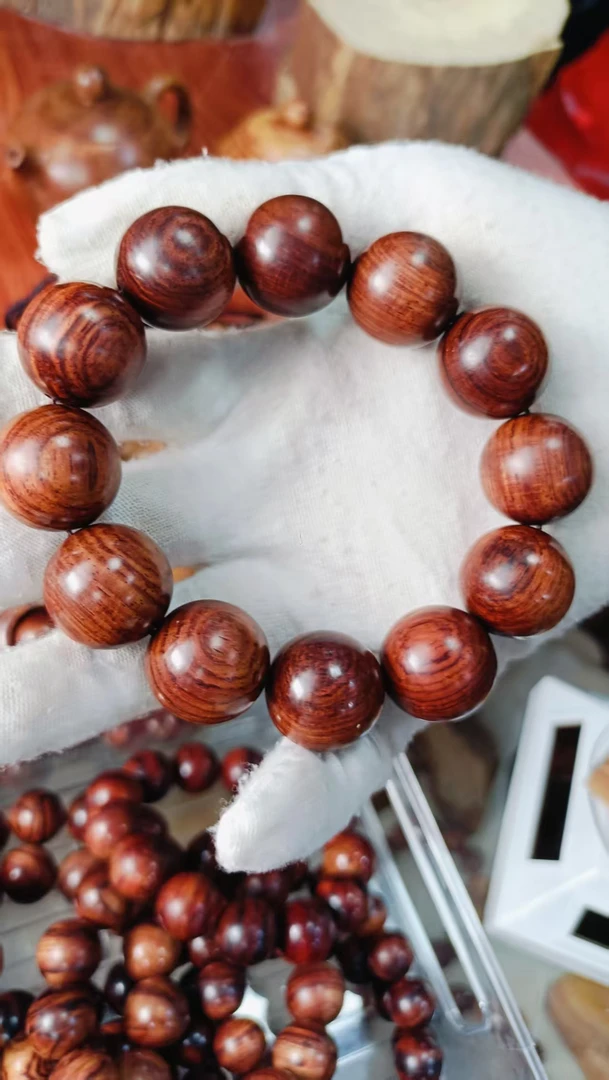 2.0海南黄花梨千层纹，多样性发一