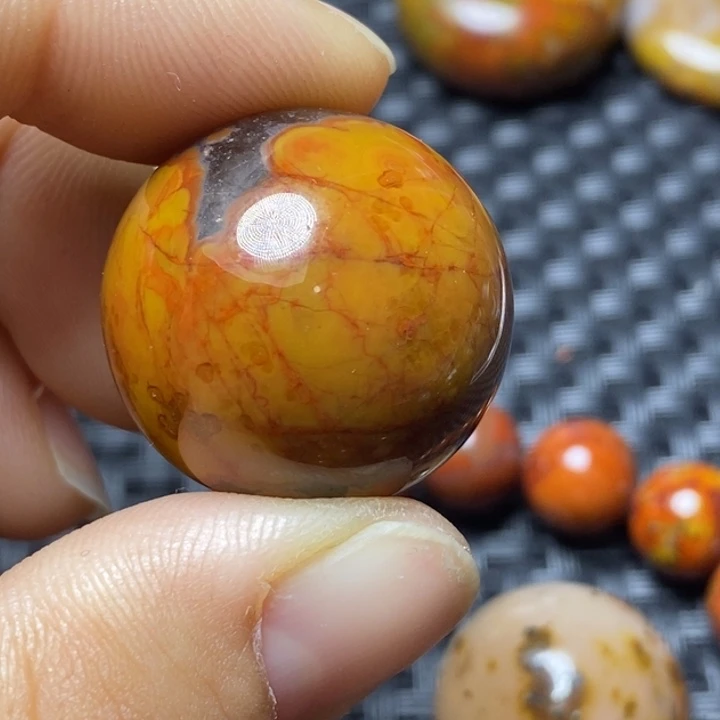 玛瑙/玉髓颈饰未镶嵌少****来