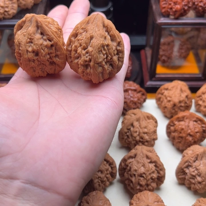 你***的桃核吊坠哥哥哥哥哥哥