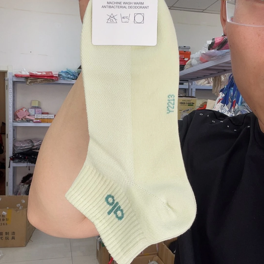 PU化妆包等各种产品