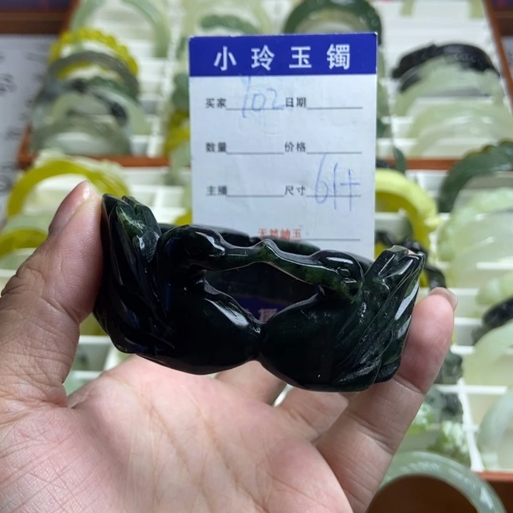 未镶嵌蛇纹石玉手镯