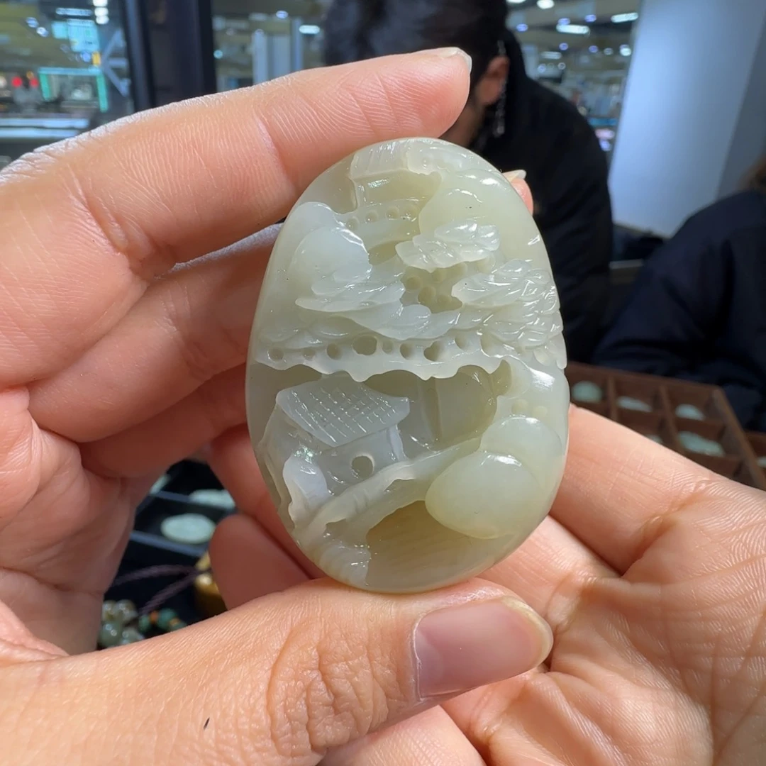 颈饰未镶嵌和田玉