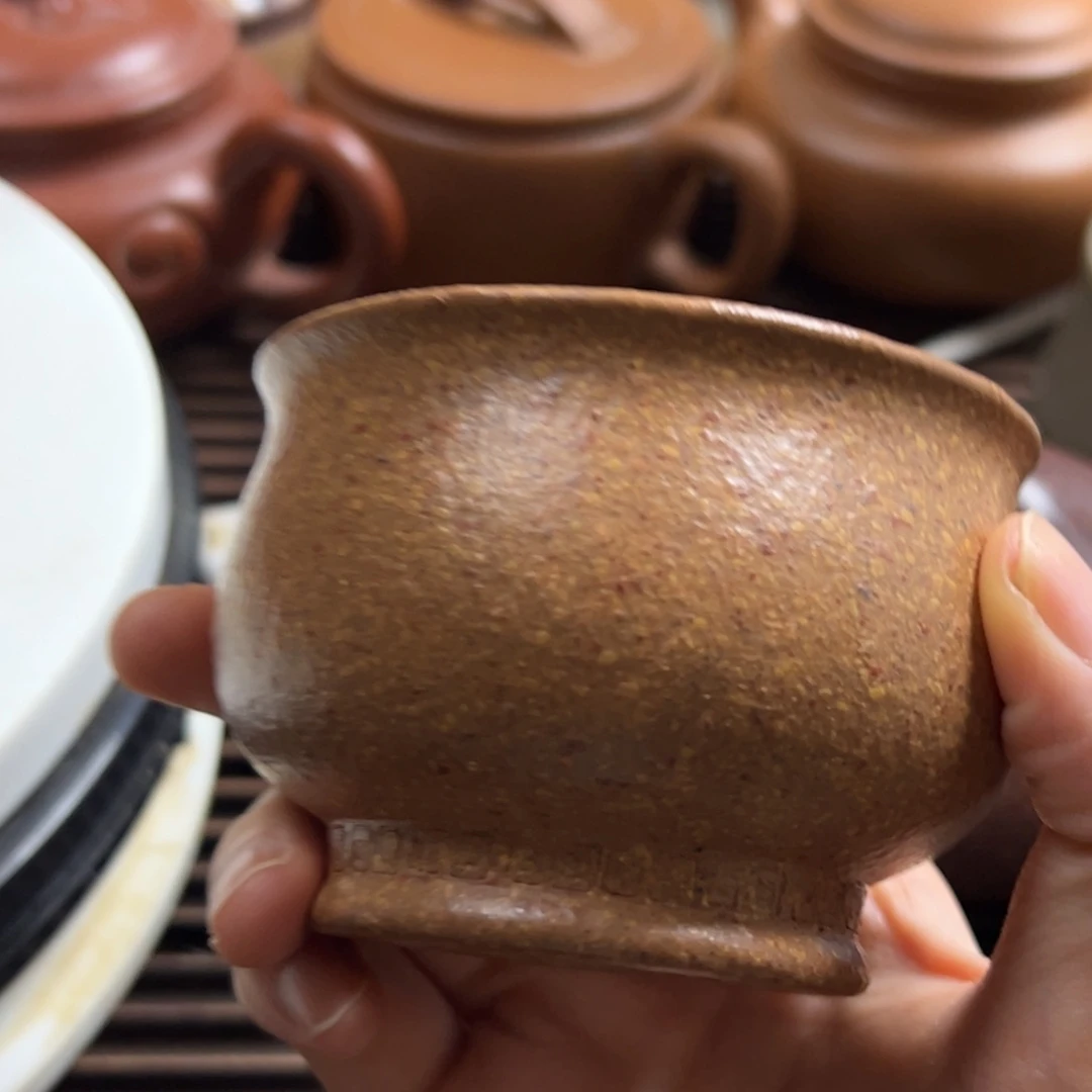 丫***丫茶壶紫砂段泥主人杯八目