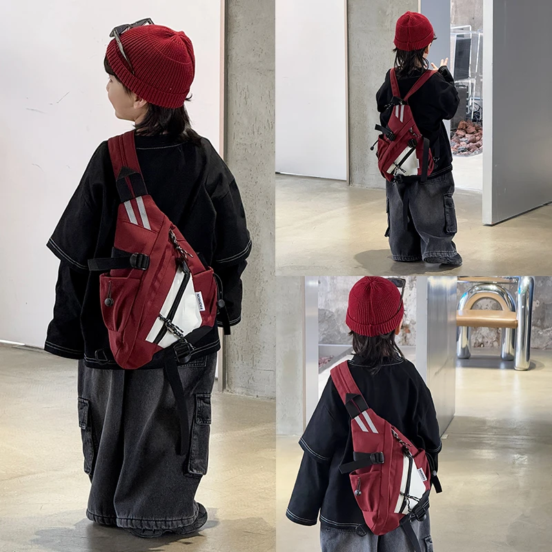 小男孩多功能潮酷帅气小背包儿童帅气斜挎包工装小学生大容量胸包