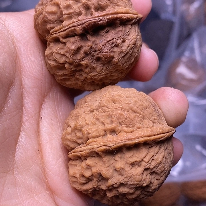 文玩核桃吊坠   154