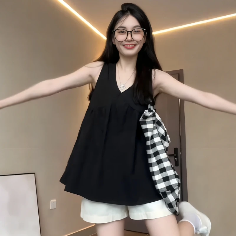 大码韩系黑色v领吊带背心女夏季新款宽松显瘦无袖外穿设计感上衣