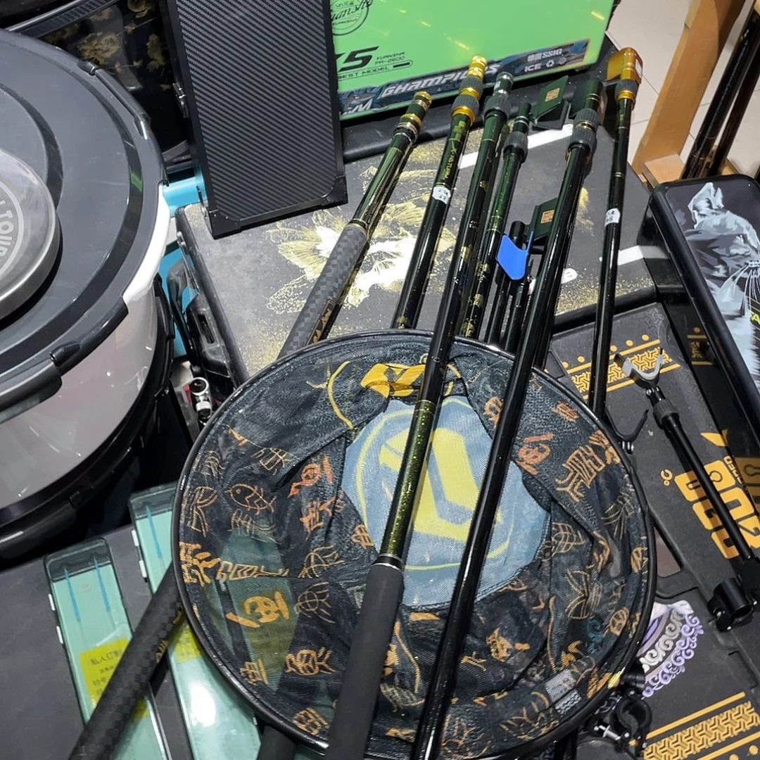 茅草黑金极210抄网杆
