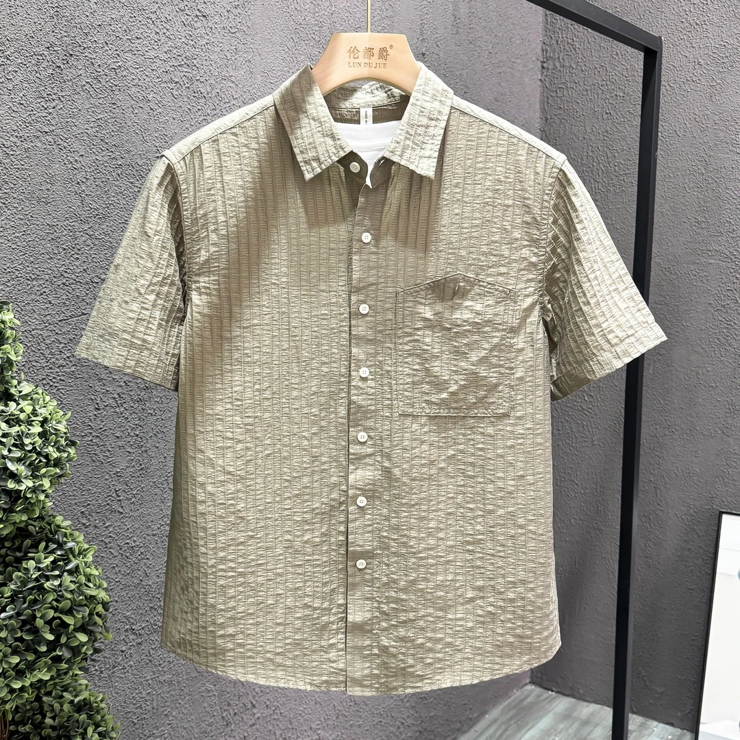 夏季新款高级感肌理条纹衬衫男士时尚潮流百搭短袖宽松痞帅衬衣男