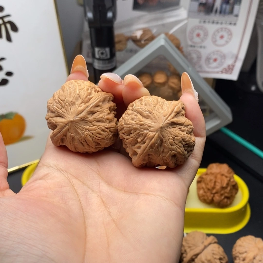 文玩核桃吊坠全品高桩铁锤38