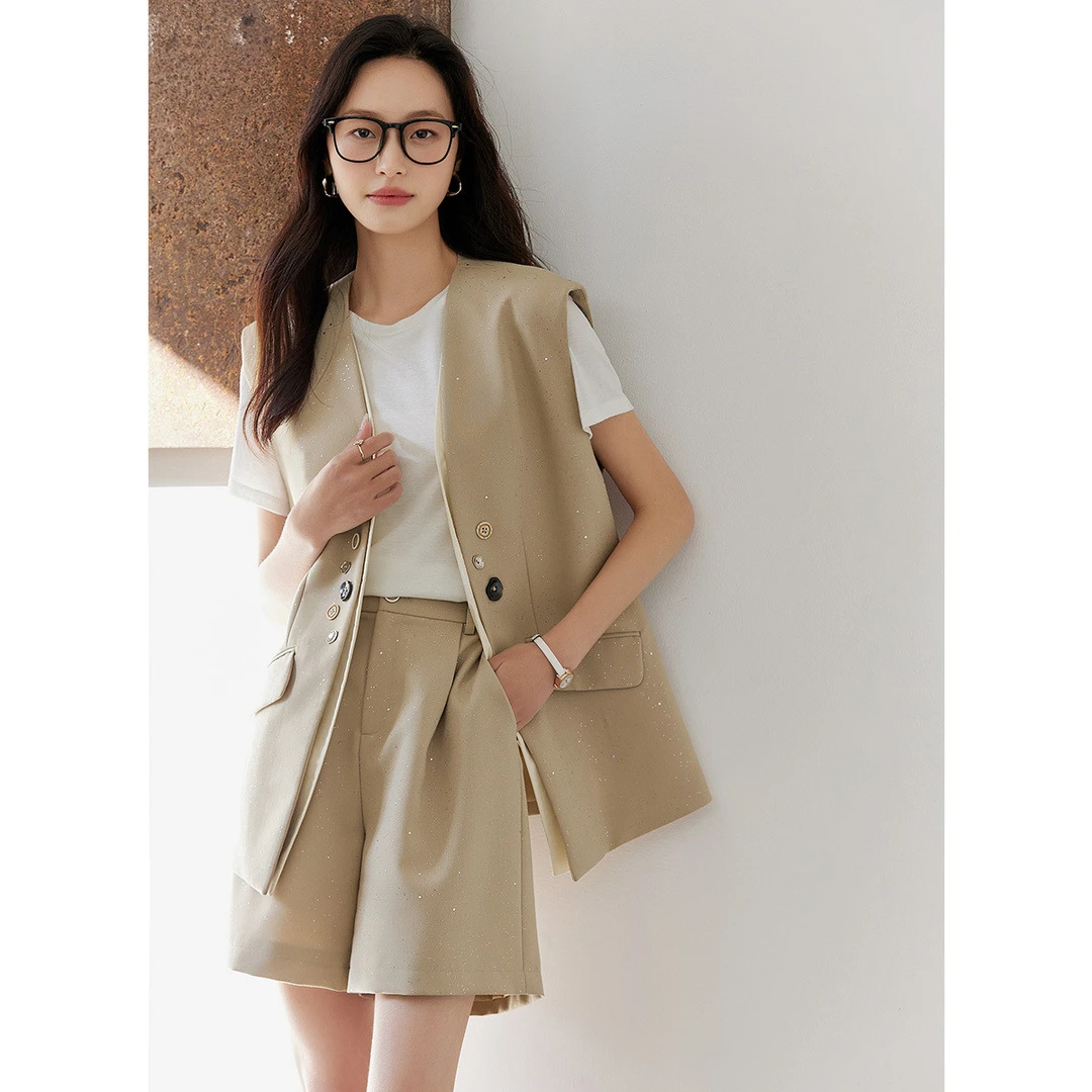 欧昵雪【粉丝专享】SQ338撒银撞料拼接马甲短裤套装