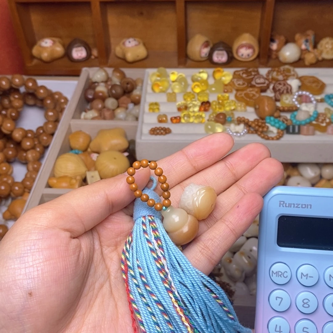 手串猴头核桃葫芦提溜，醒狮，蓝色流苏