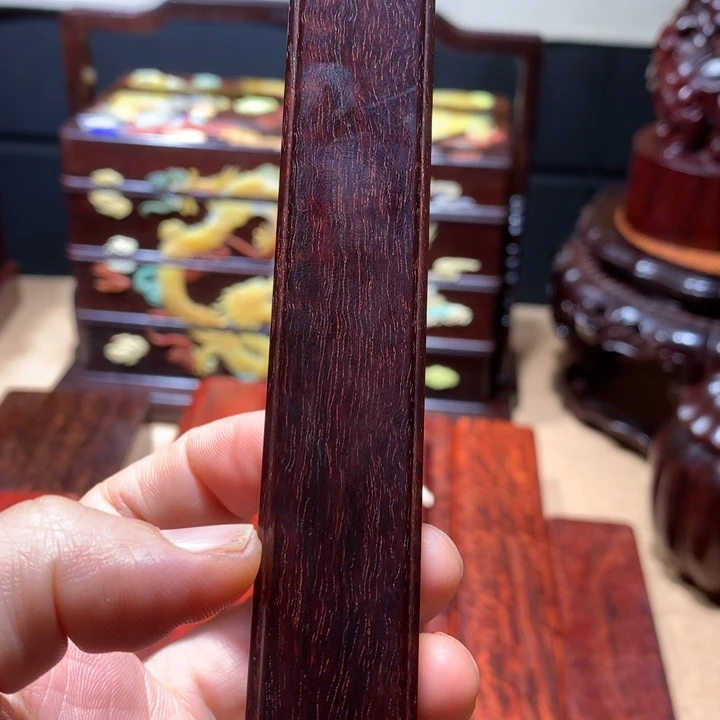 修***淼端景台紫檀木类小件