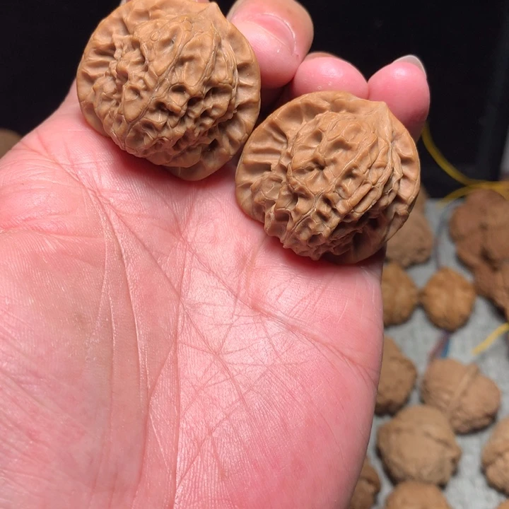 把件桃核白蛇谷38