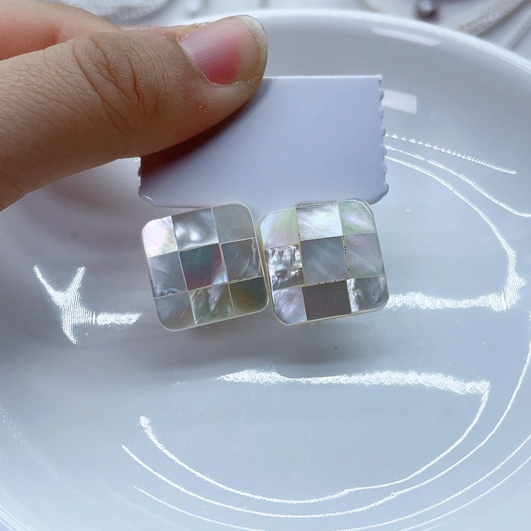 银S925镶嵌耳饰淡水珍珠