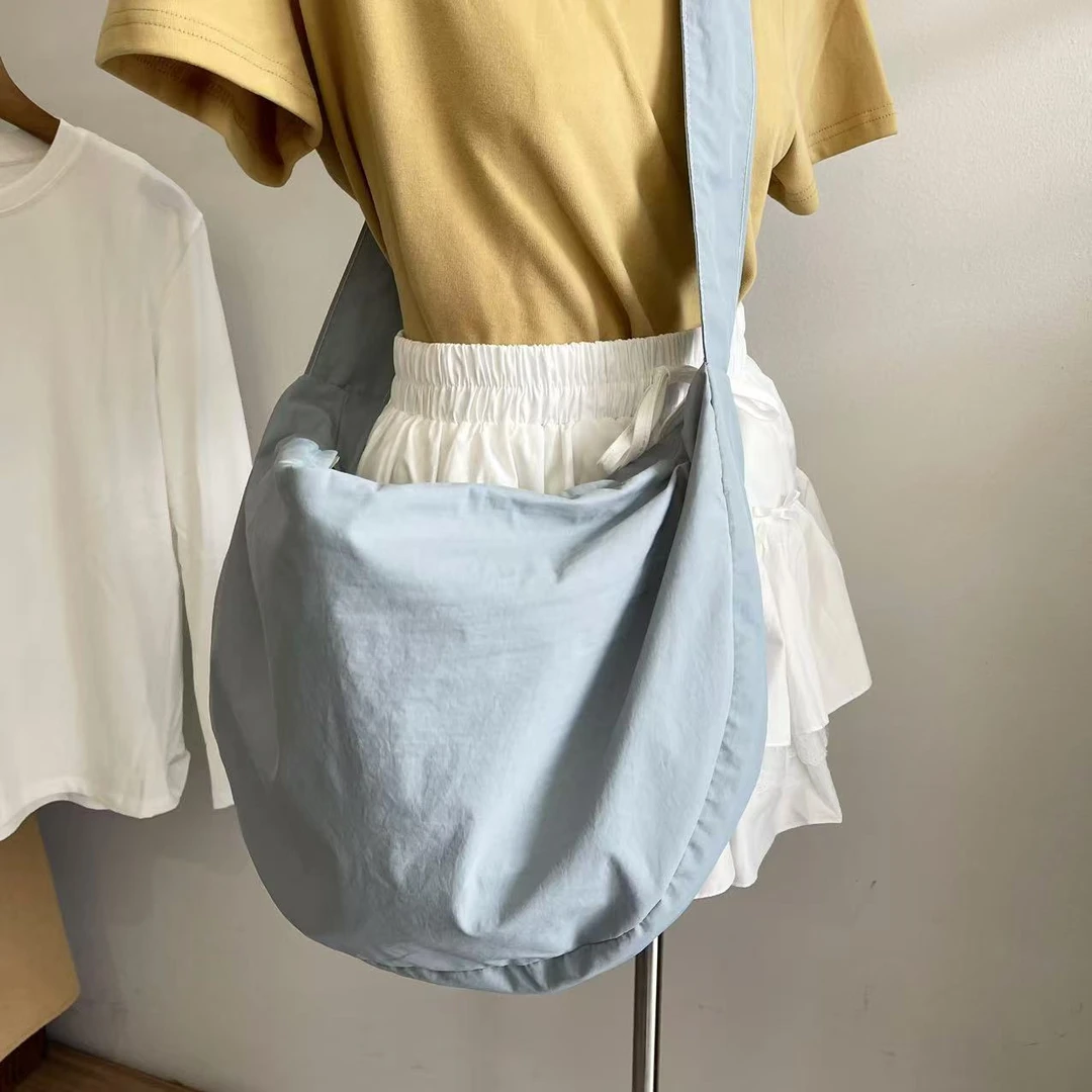 包包托特包女单肩斜挎饺子包尼龙布袋上学宽肩带简约复古休闲上班