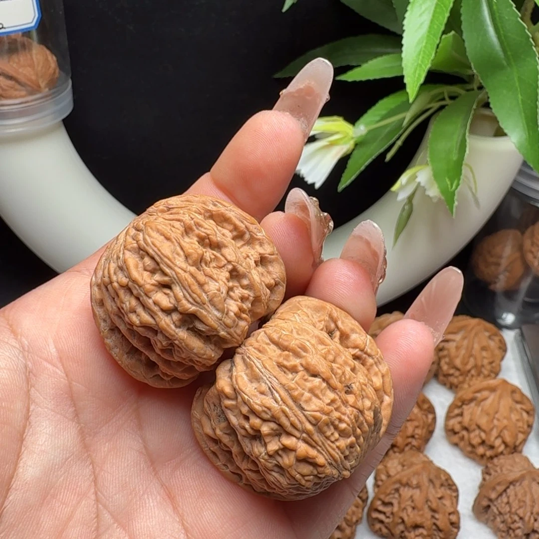 文玩核桃把件39密纹