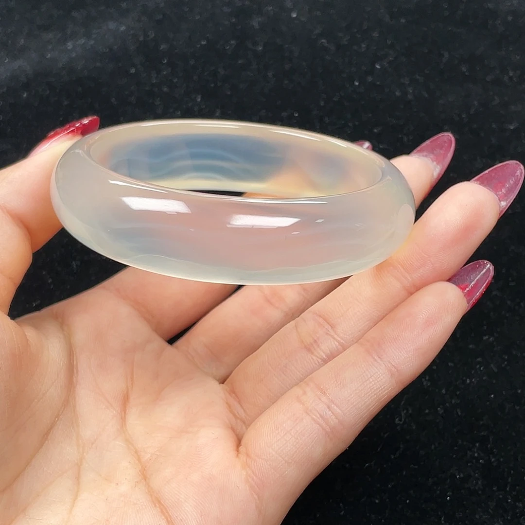 玛瑙/玉髓手镯未镶嵌A***i