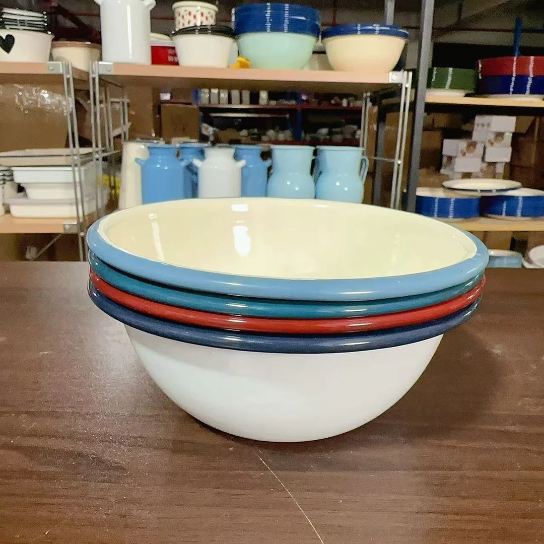 【微瑕】15.5cm彩边搪瓷燕麦碗2个