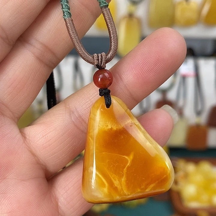 未镶嵌蜜蜡裸石吊坠