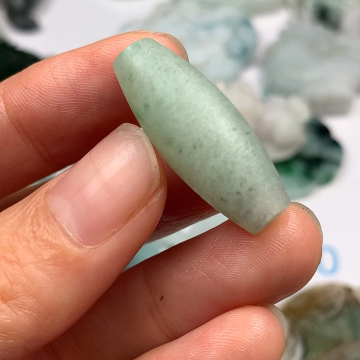未镶嵌定制翡翠翡翠