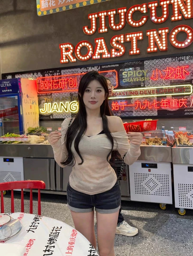 陈江铃小个子自制丰胯甜辣妹牛仔超短裤低腰显瘦卷边美式包臀热裤