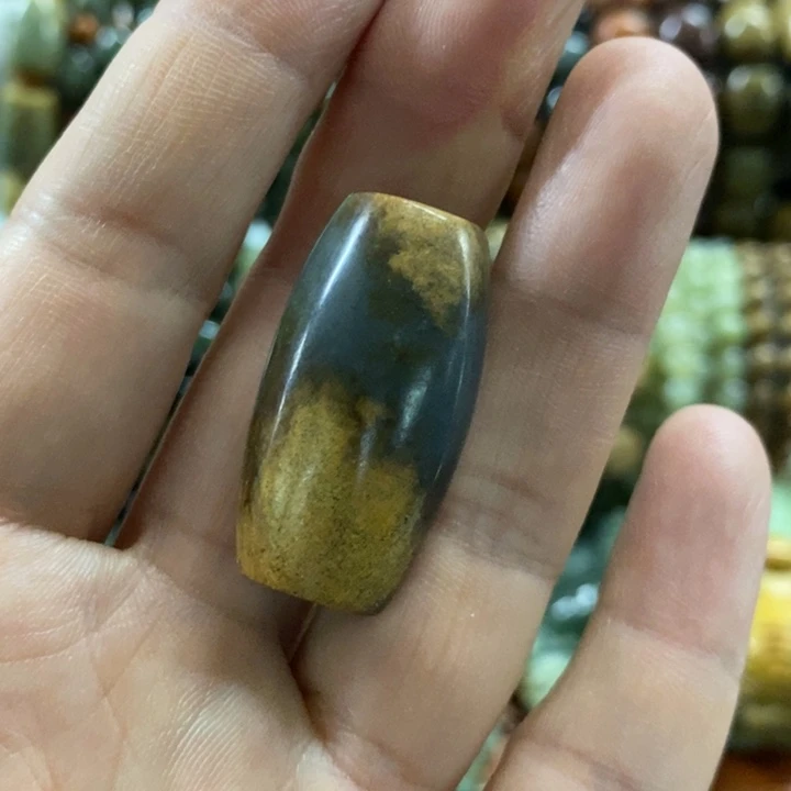 手链未镶嵌岫岩河磨玉（透闪石质玉）