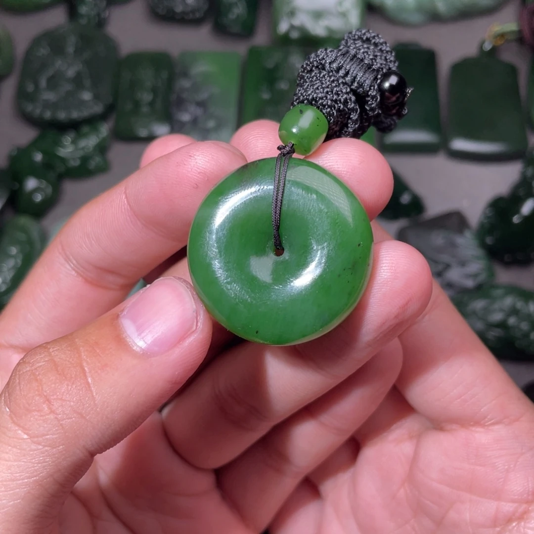 和田玉（碧玉）未镶嵌颈饰