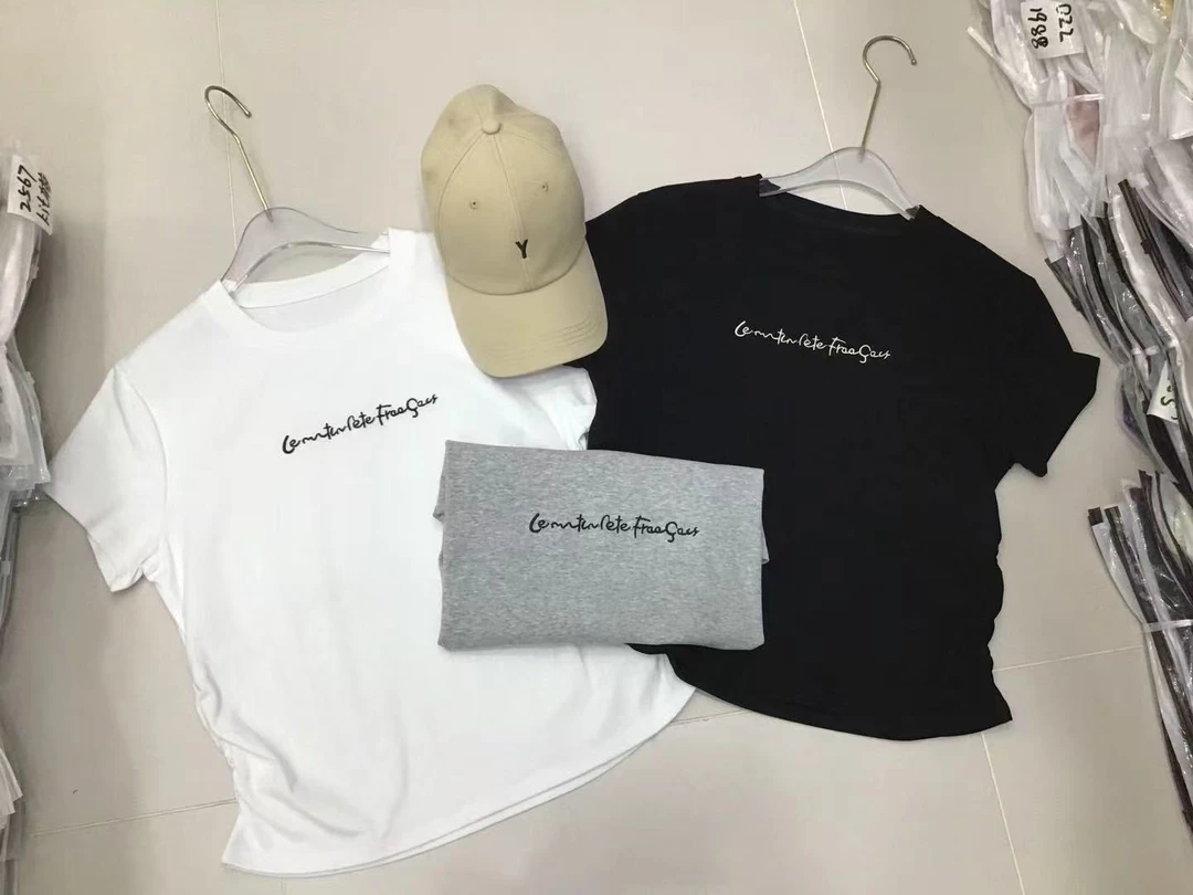 紧身短袖甜美短款通勤宽松型T恤修身印花圆领纯棉夏季女款休闲