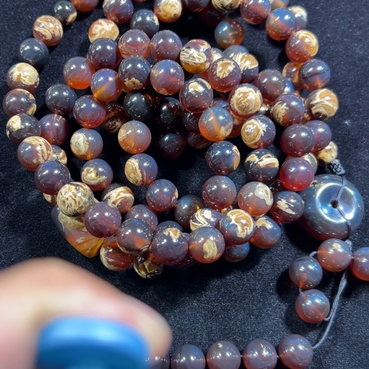 琥珀未镶嵌颈饰琥珀手串