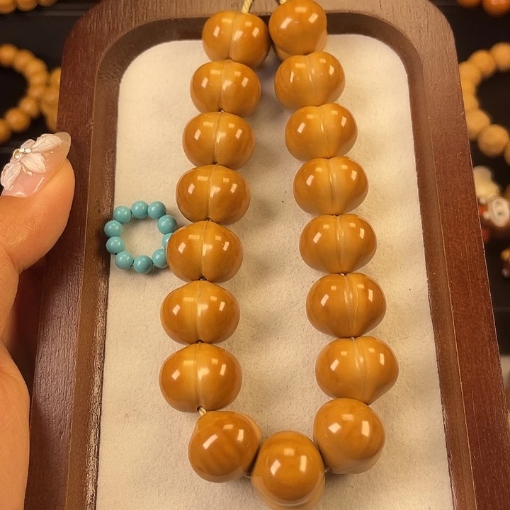 智***莉核桃手串/手链柯基17.6