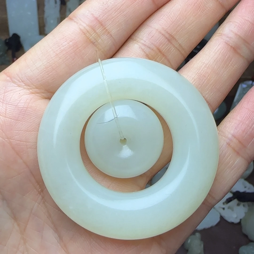 和田玉挂件未镶嵌