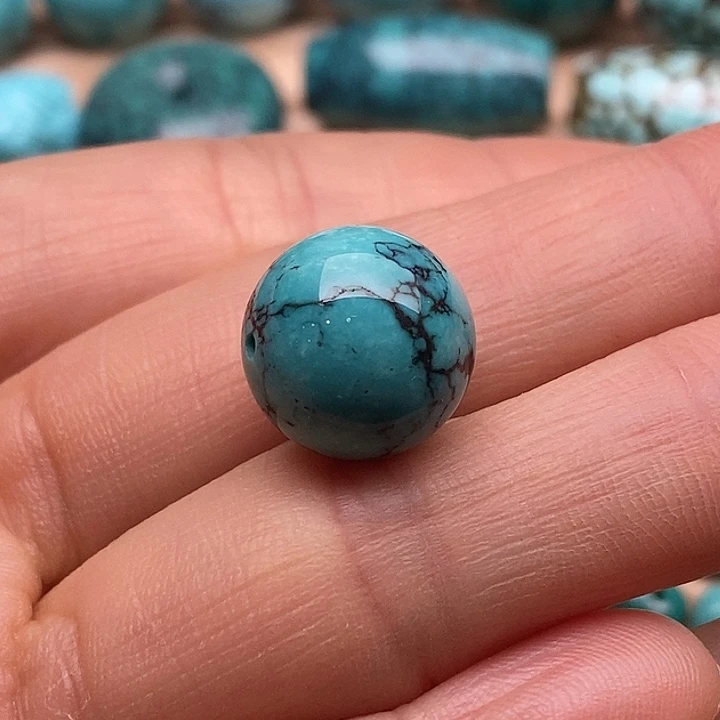 绿松石未镶嵌原矿高瓷无优化绿松石