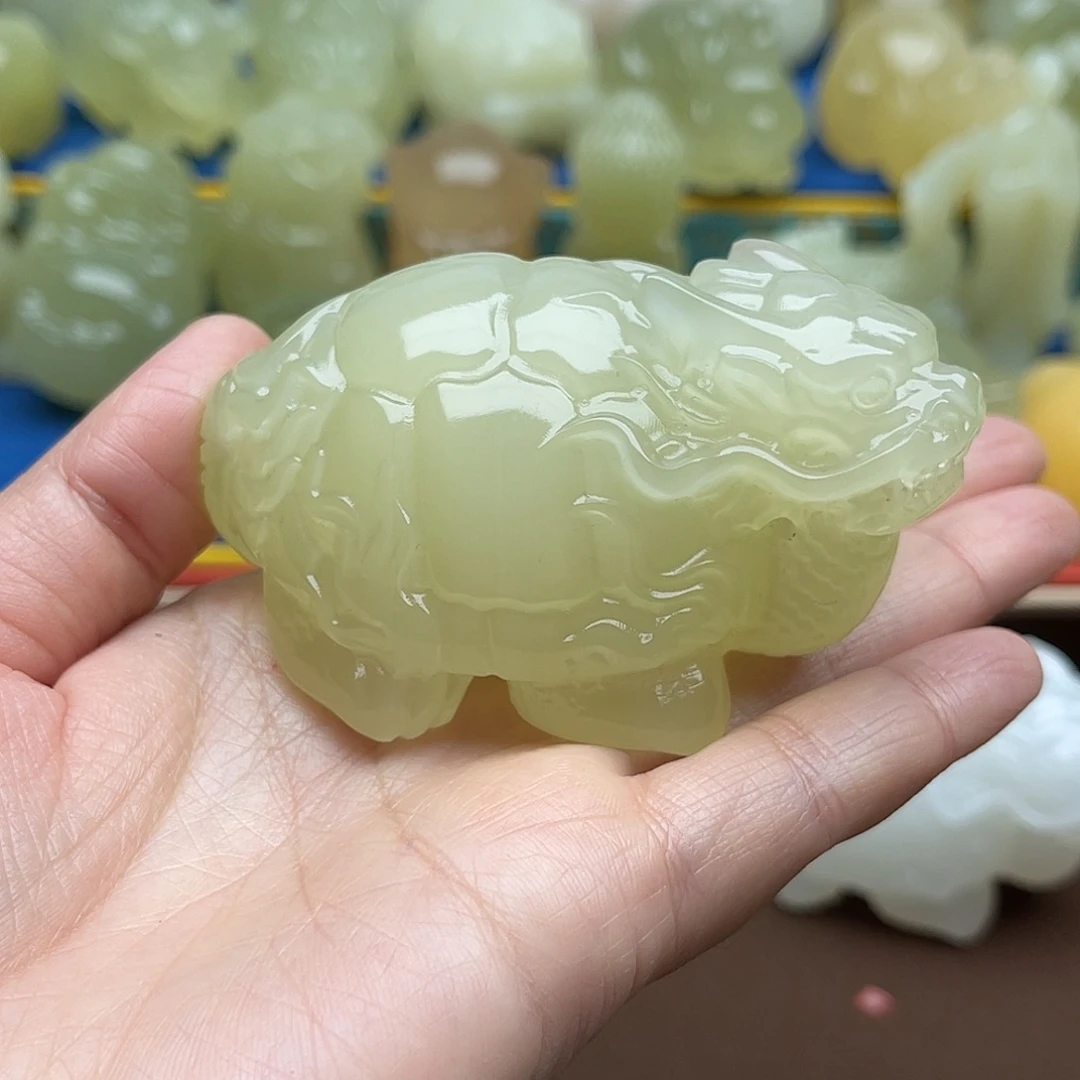 m***周玉天然桌面小摆件