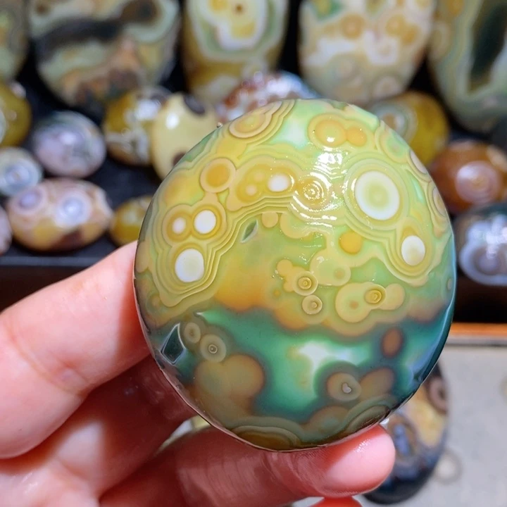 未镶嵌玛瑙/玉髓珠宝半成品54