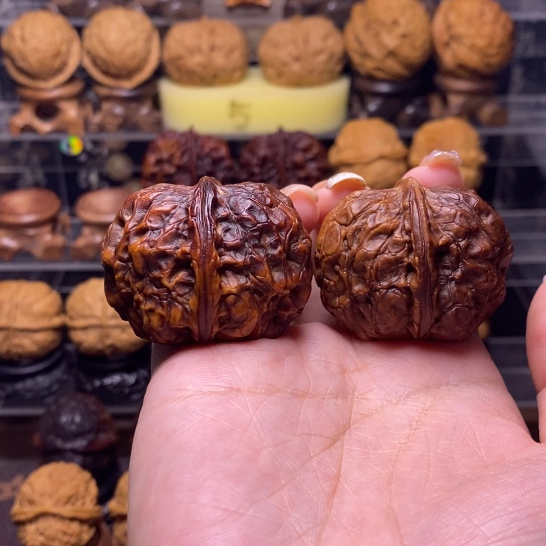 文玩核桃把件Z17七彩疙瘩包40+