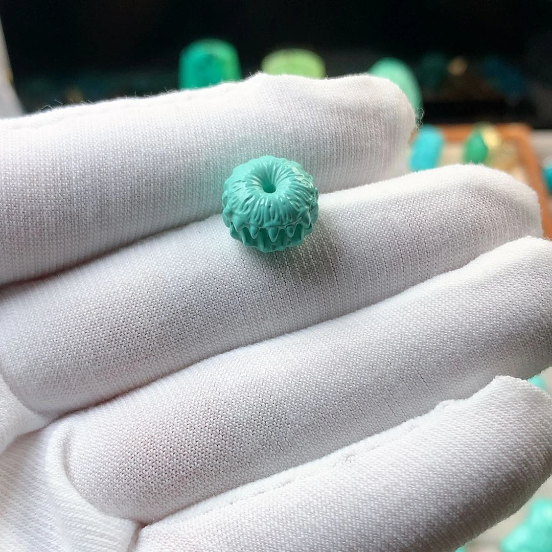 湖北原矿13mm月牙扣子