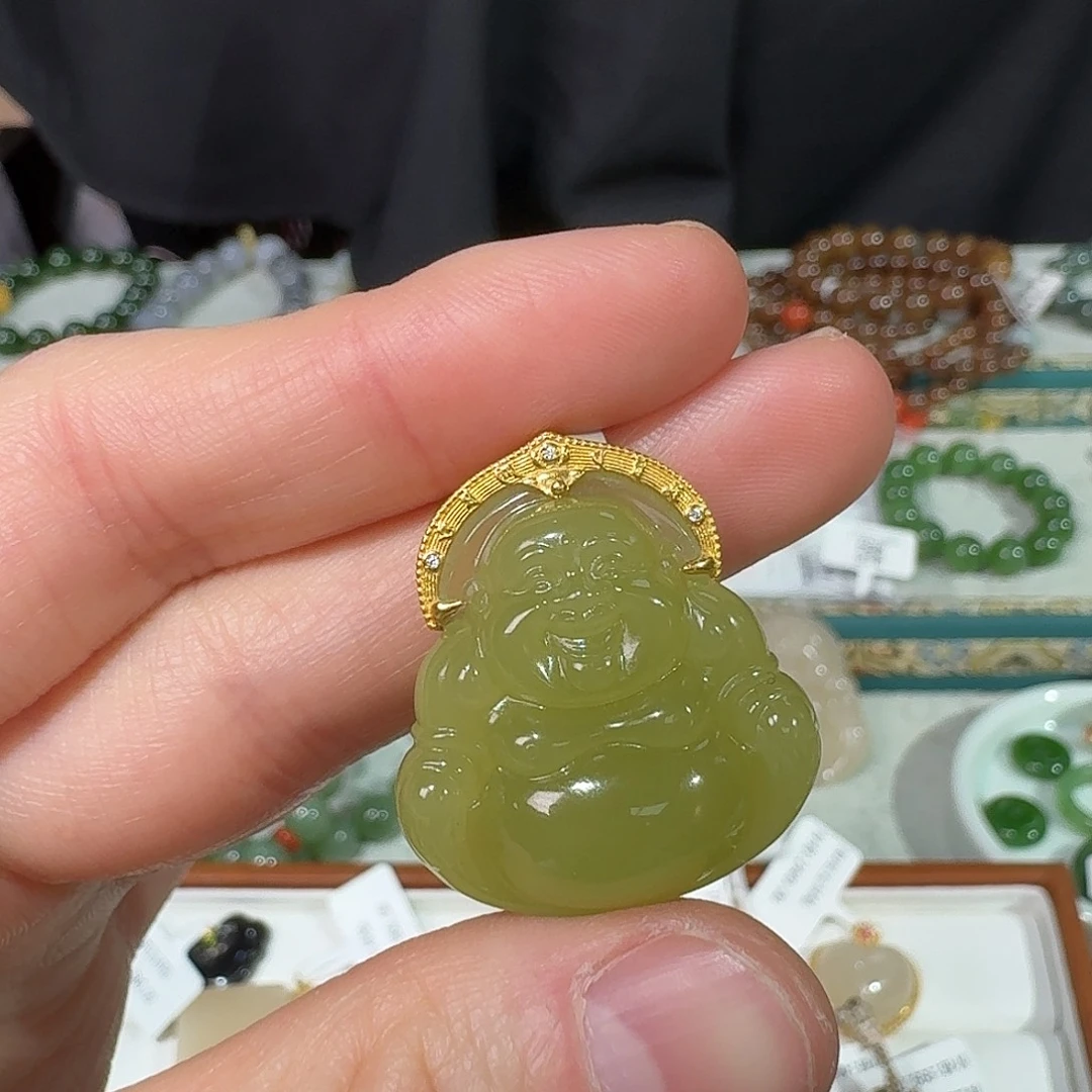 豆****和田玉18K金镶嵌手链