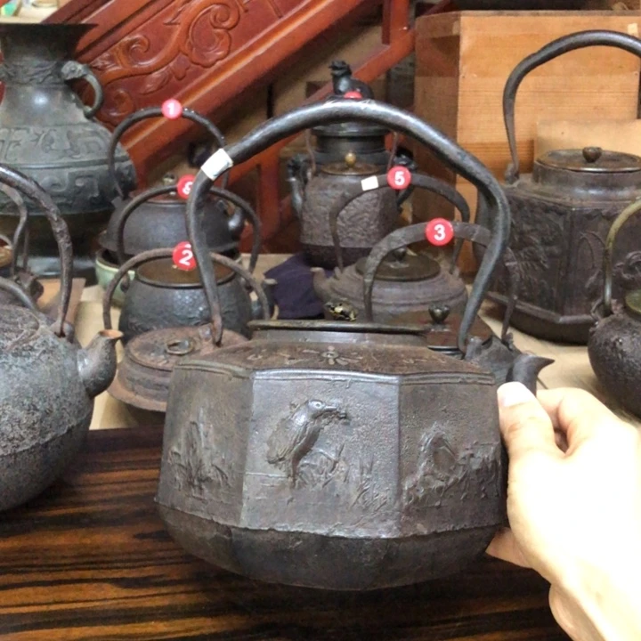 龙文堂岛造八方壶