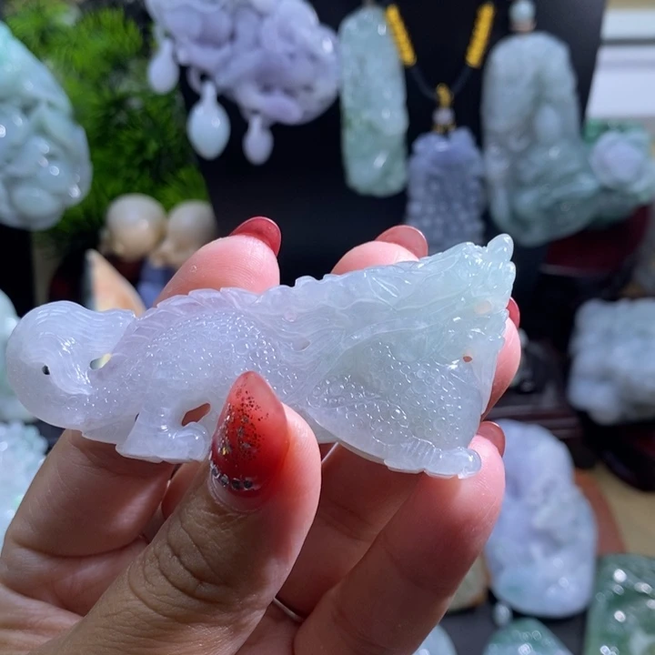 【闪购商品】颈饰未镶嵌翡翠龙牌